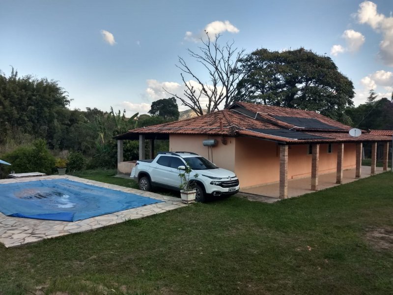 Chacara à venda Centro com 2000m² e 4 quartos por R$ 155.000 - 1681983148-4c1482a6-ee7a-426b-9b07-c002c31105bf.jpg