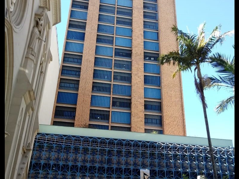 Comercial à venda Centro com 100m² e  quartos por R$ 450.000 - 1520238817-predio1-frente.jpeg