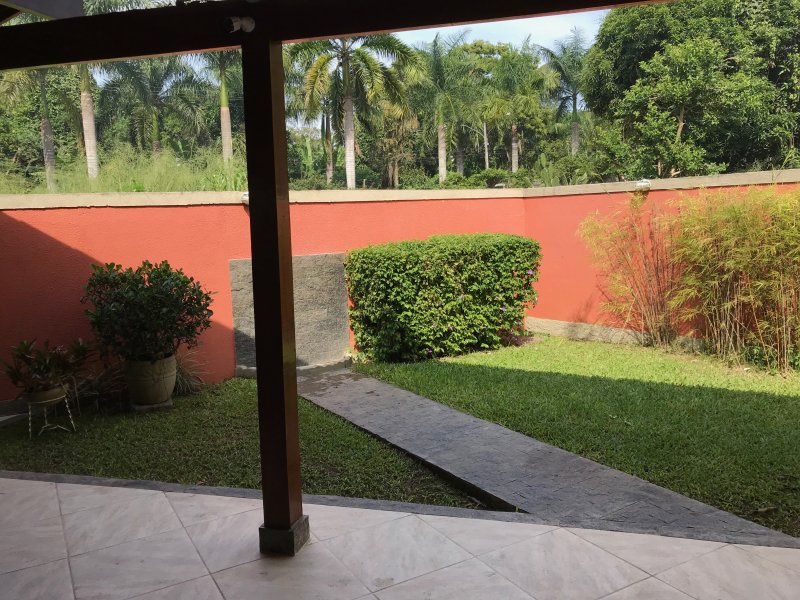 Casa de condomínio à venda Maria Paula com 66m² e 2 quartos por R$ 300.000 - 1744054330-img-1936.JPG