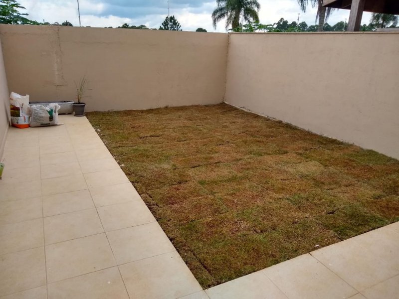 Casa de condomínio à venda Parque Belbancy com 96m² e 3 quartos por R$ 330.000 - 189248073-quintal.jpg