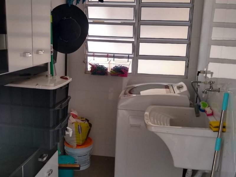 Casa de condomínio à venda Parque Belbancy com 96m² e 3 quartos por R$ 330.000 - 255393660-95lavanderia.jpg