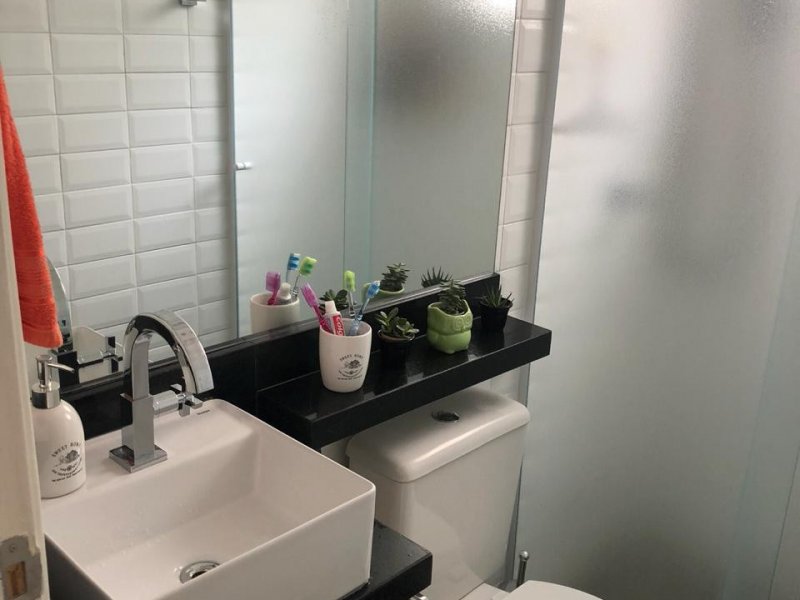 Apartamento à venda Vila Bremen com 47m² e 2 quartos por R$ 230.000 - 1599534206-banheiro-4.jpg