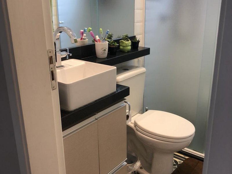 Apartamento à venda Vila Bremen com 47m² e 2 quartos por R$ 230.000 - 1656639073-banheiro-2.jpg