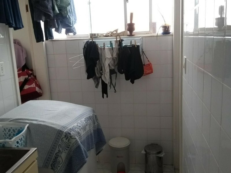 Apartamento à venda Pituba com 105m² e 3 quartos por R$ 550.000 - 1671626885-area-de-servico.jpg