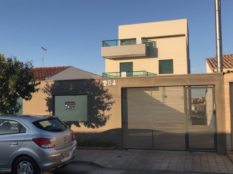 Apartamento à venda Centro com 90m² e 3 quartos por R$ 205.000 - 5118353-248172e8-8f63-4f9e-97f4-97cd2b9bac75.JPG