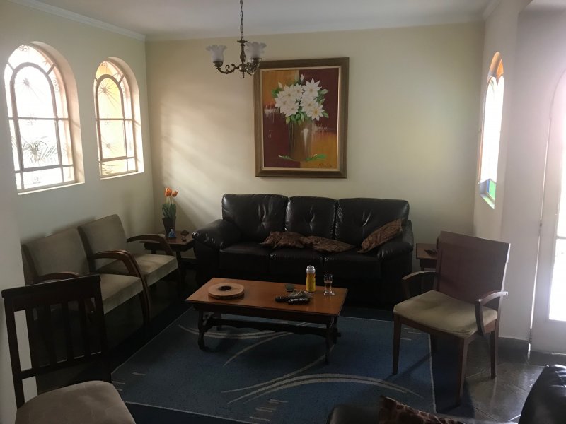 Casa à venda Vila Guarani com 216m² e 3 quartos por R$ 1.000.000 - 1974539882-img-4443.JPG