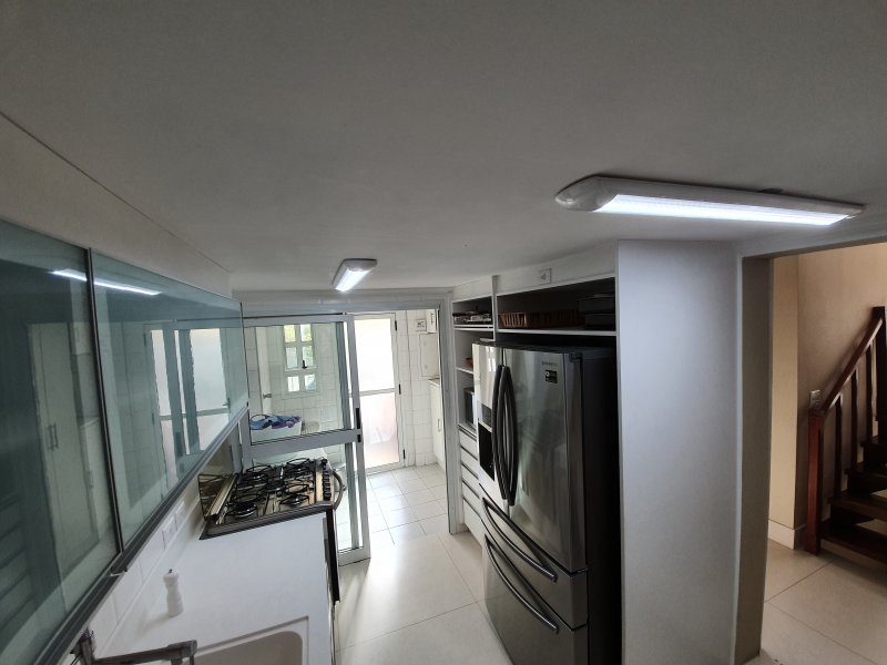 Casa de condomínio à venda Granja Viana com 216m² e 3 quartos por R$ 850.000 - 1537923178-20190818-153803.jpg