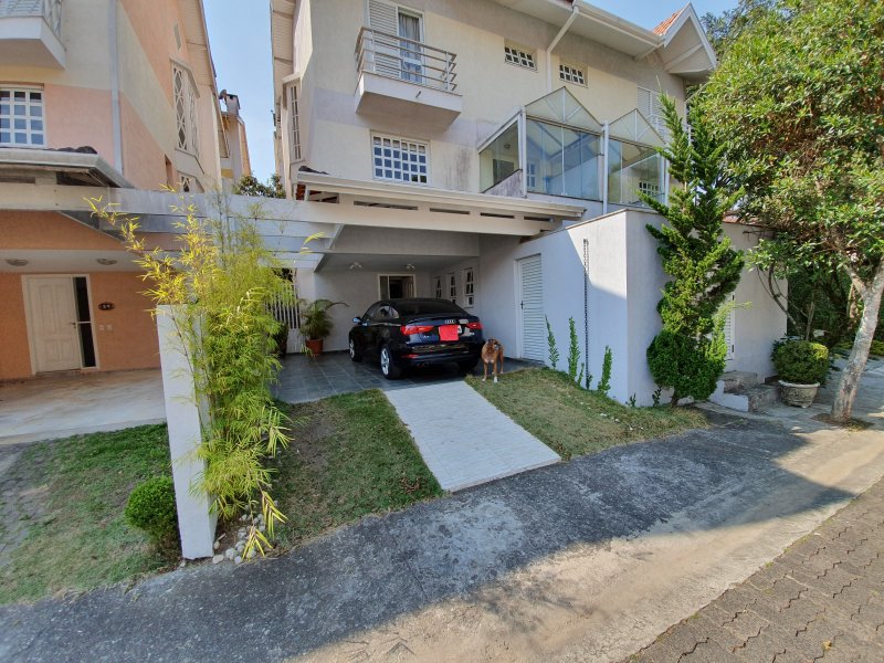 Casa de condomínio à venda Granja Viana com 216m² e 3 quartos por R$ 850.000 - 2094501392-20190818-103215.jpg