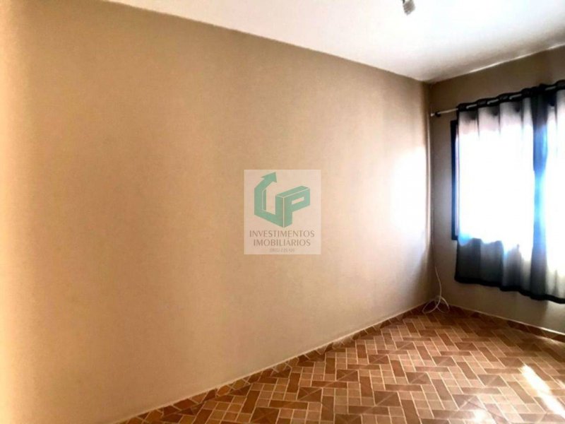 Casa à venda Jardim America com 207m² e 3 quartos por R$ 700.000 - 1035892989-dngzm1k58pee.jpg