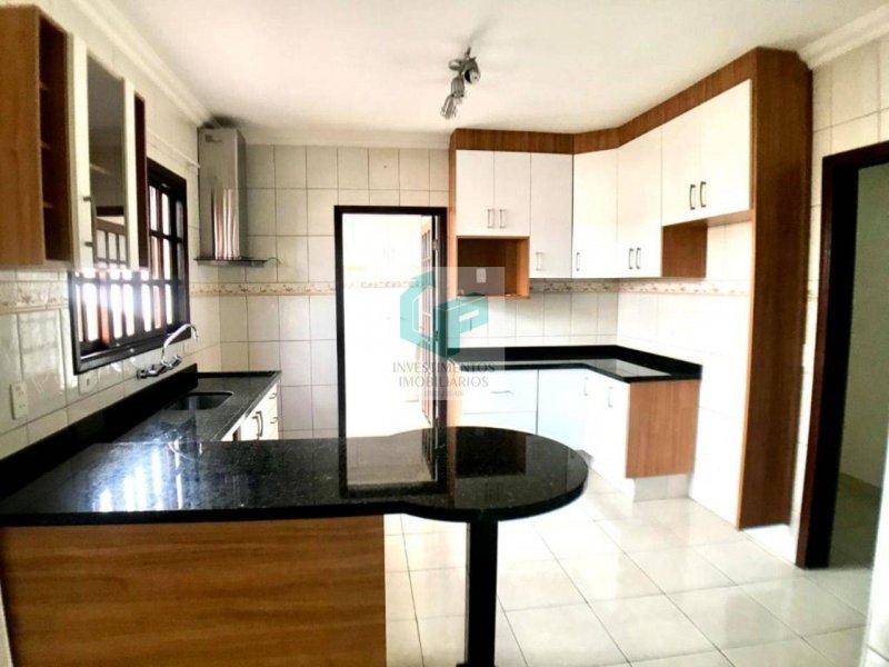 Casa à venda Jardim America com 207m² e 3 quartos por R$ 700.000 - 1677925240-8whtyfd1khbt.jpg