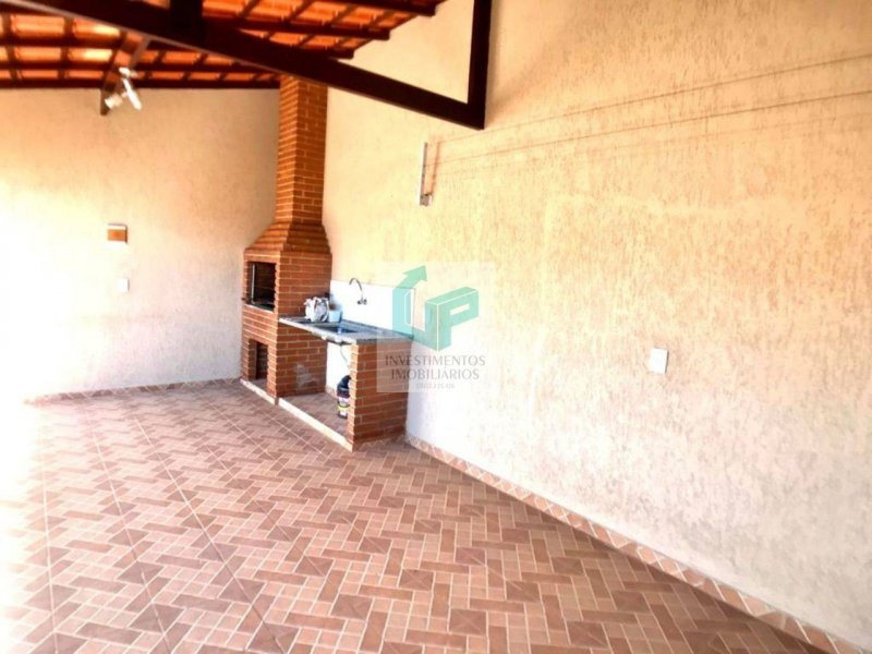 Casa à venda Jardim America com 207m² e 3 quartos por R$ 700.000 - 1849521431-vaz7qcdl6gby.jpg