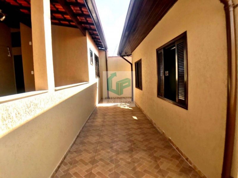 Casa à venda Jardim America com 207m² e 3 quartos por R$ 700.000 - 39763078-z2af5reiexdk.jpg
