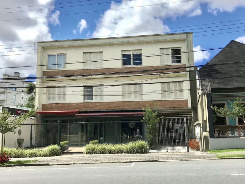 Apartamento à venda Juvevê com 131m² e 3 quartos por R$ 370.000 - 1488775410-196a5c00-b72d-4619-b53d-b8f896cfbba5.jpeg