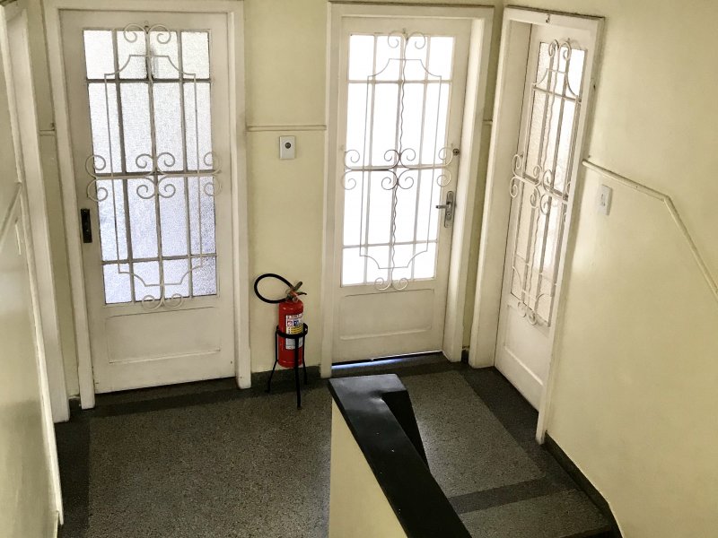 Apartamento à venda Juvevê com 131m² e 3 quartos por R$ 370.000 - 588750674-d9bc9f25-9dd1-4489-b187-287fdb1d03ef.jpeg