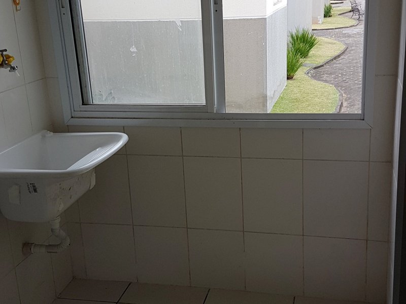 Apartamento à venda Varginha com 67m² e 2 quartos por R$ 250.000 - 758482149-lavanderia3.jpg