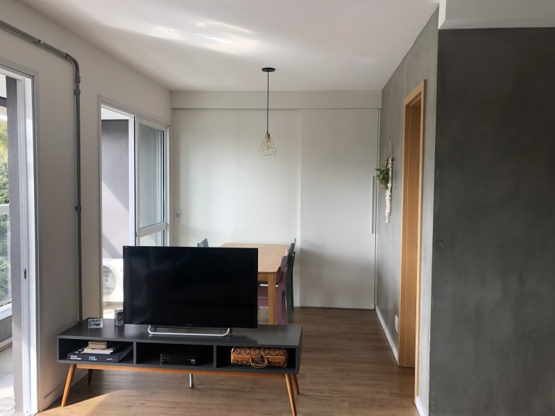 imóvel com 57m² - Passo d'Areia - Porto Alegre