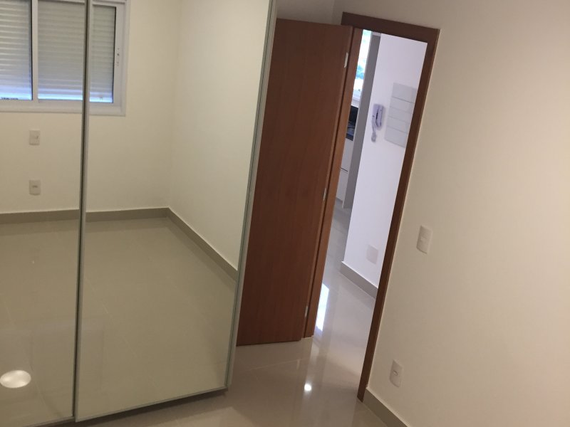 Apartamento à venda Subsetor Sul - 7 (S-7) com 75m² e 2 quartos por R$ 699.000 - 1748396569-7-1-quarto.JPG