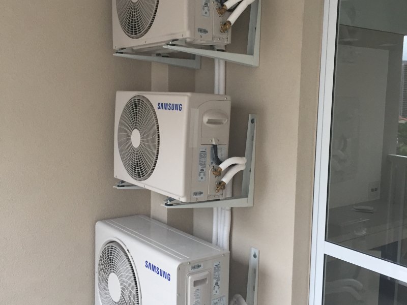 Apartamento à venda Subsetor Sul - 7 (S-7) com 75m² e 2 quartos por R$ 699.000 - 2127758552-8-ar-condicionado.JPG