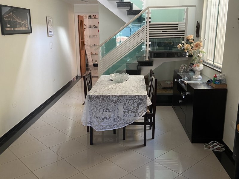 Casa à venda Vila Irmãos Arnoni com 200m² e 3 quartos por R$ 1.050.000 - 1015153991-547a2a7c-cfa3-4197-a14a-a5270c35a365.jpeg