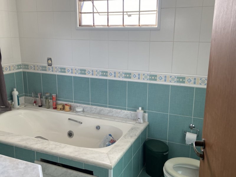 Casa à venda Vila Irmãos Arnoni com 200m² e 3 quartos por R$ 1.050.000 - 2041916163-62a932ac-da58-4334-ab6e-3e06904e1484.jpeg