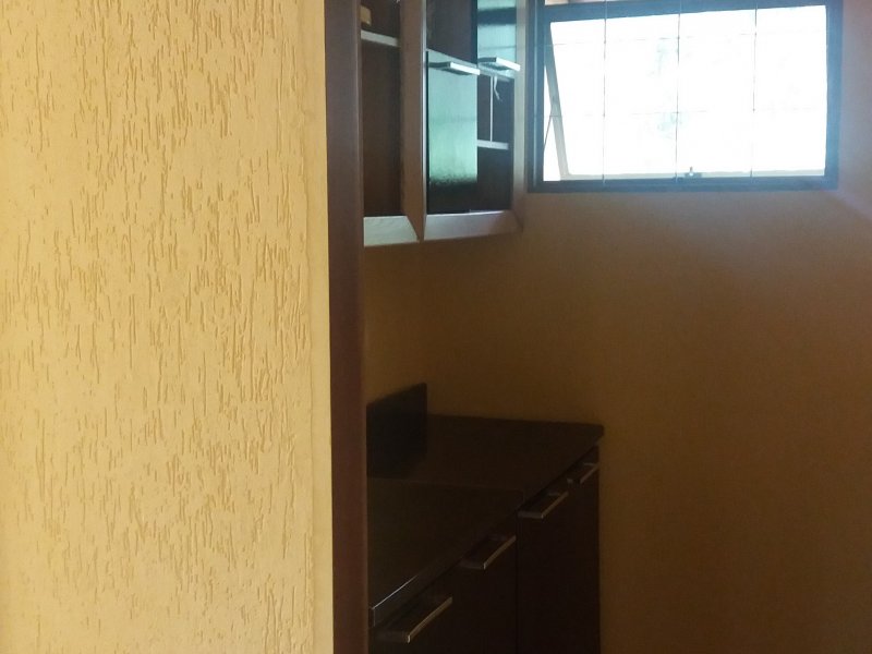 Casa de condomínio à venda Embu Guaçu com 280m² e 3 quartos por R$ 630.000 - 574992578-05.jpg