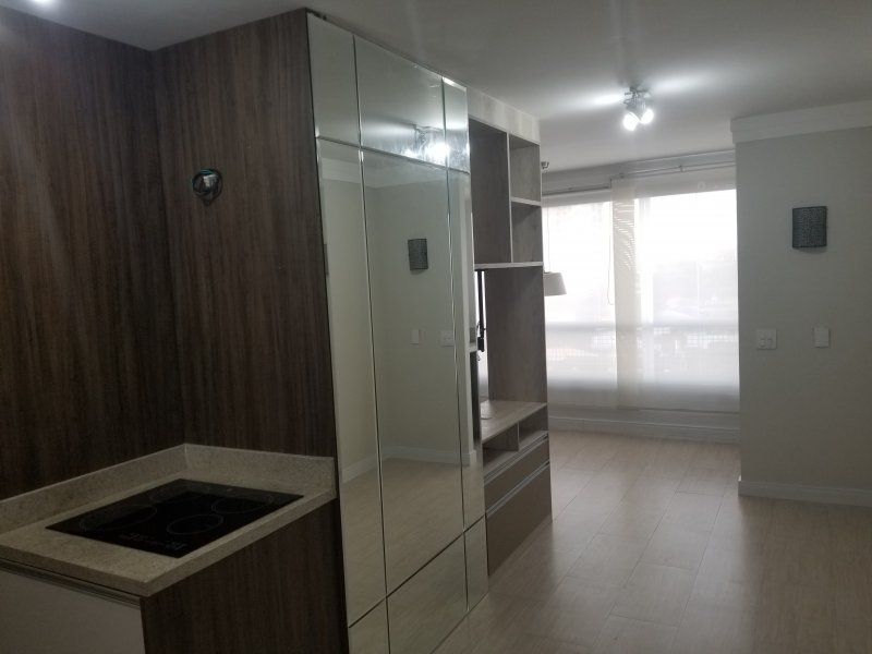 Studio à venda Cambuci com 36m² e 1 quarto por R$ 285.000 - 923233701-20181020-170954.jpg