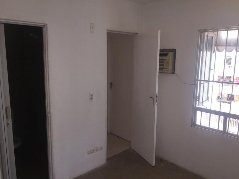 Apartamento à venda Areias com 71m² e 2 quartos por R$ 140.000 - 1846606755-whatsapp-image-2018-11-15-at-14.jpeg