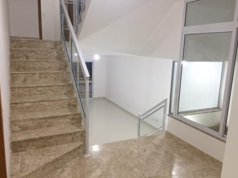 Casa à venda Vila Dom Pedro II com 225m² e 4 quartos por R$ 1.000.000 - 657651155-83092aa4-9f37-406b-b46e-352326060473.jpeg