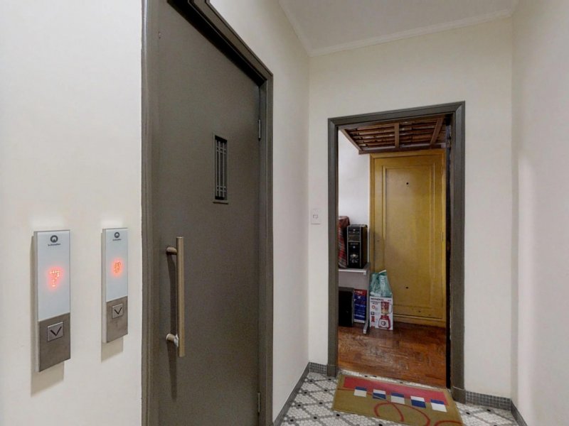 Apartamento à venda Barra Funda com 98m² e 2 quartos por R$ 420.000 - 2118412998-corredor-elevador.jpg