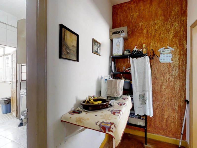 Apartamento à venda Barra Funda com 98m² e 2 quartos por R$ 420.000 - 527177206-corredor-entrada.jpg
