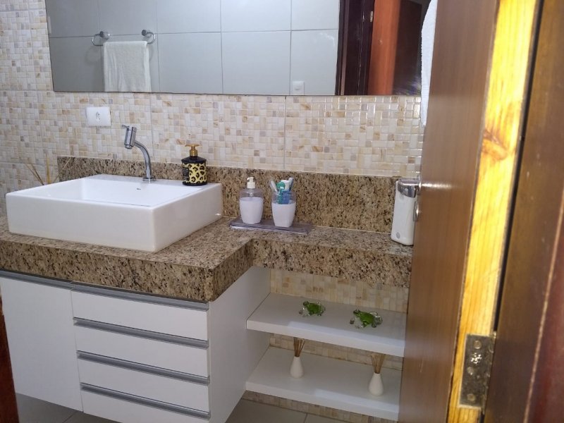 Casa à venda Sancho com 300m² e 3 quartos por R$ 450.000 - 1285910152-62a1cf80-84a4-4430-953a-06e79e28029e.jpeg