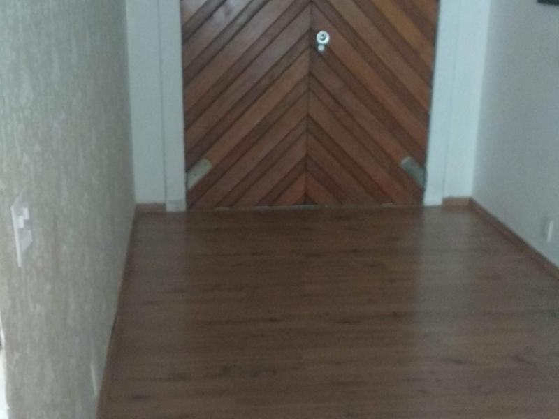 Apartamento à venda Centro com 200m² e 4 quartos por R$ 300.000 - 877120715-image-crop-out-1547919953679.png