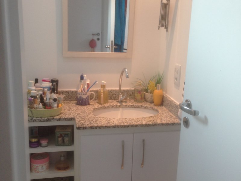 Apartamento à venda Vila Suzana com 70m² e 2 quartos por R$ 370.000 - 1087590863-banheiro-suite1.JPG