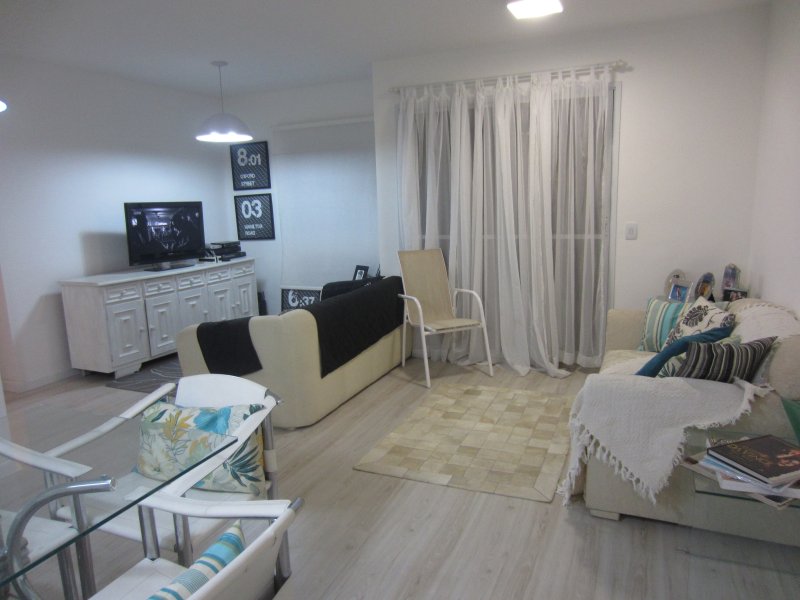 Apartamento à venda Vila Suzana com 70m² e 2 quartos por R$ 370.000 - 2087785259-3-salas.JPG