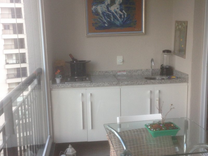 Apartamento à venda Vila Suzana com 70m² e 2 quartos por R$ 370.000 - 2122065629-varanda1.JPG