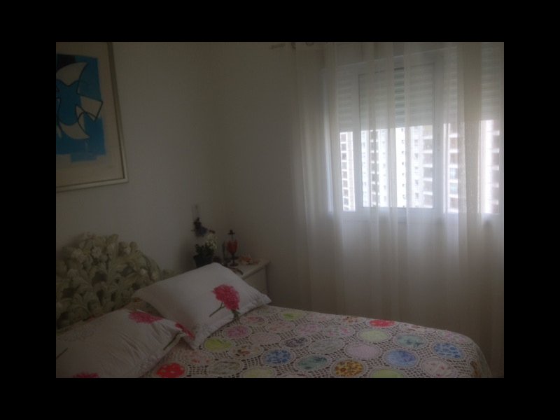 Apartamento à venda Vila Suzana com 70m² e 2 quartos por R$ 370.000 - 82593217-suite-janela.jpg
