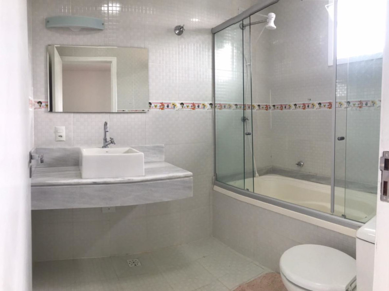 Casa de condomínio à venda Granja Caiapiá com 520m² e 5 quartos por R$ 1.249.000 - banh-bia.jpeg