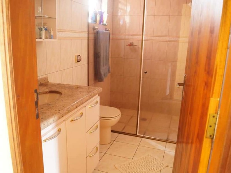Casa à venda Chácara São Judas Tadeu com 289m² e 4 quartos por R$ 370.000 - 1925523970-fb-img-1566658061833.jpg