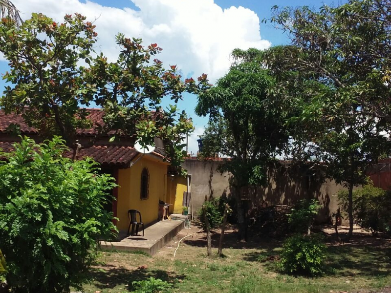 Casa à venda Aquariús com 90m² e 2 quartos por R$ 195.000 - 2136504232-vista-lateral-direita-mais-terreno.png