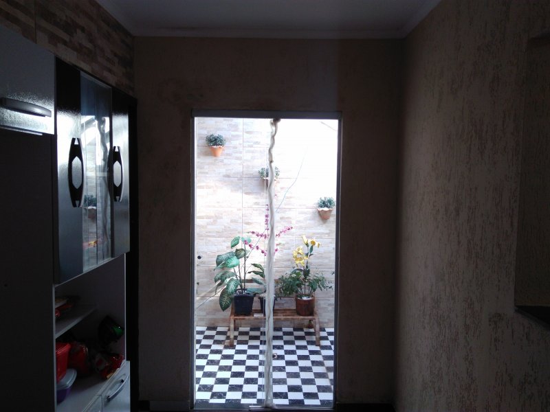 Casa à venda Nucleo Res. Vila Vitoria com 86m² e 2 quartos por R$ 158.000 - 1968237059-img-20190410-144156.jpg