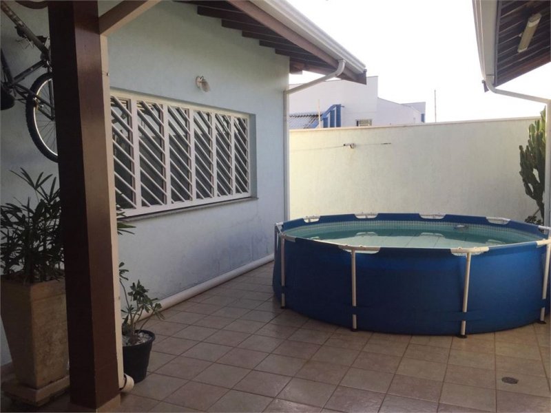 Casa à venda Jardim Chapadão com 300m² e 3 quartos por R$ 750.000 - 1798212238-23-quintal.JPEG