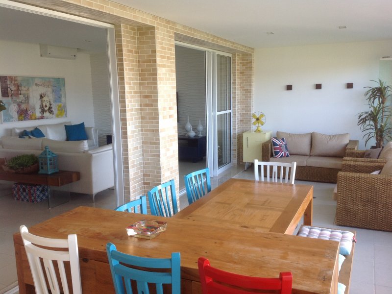 Apartamento à venda Lot. Joao Batista Juliao com 165m² e 4 quartos por R$ 1.150.000 - 1523806343-sala-e-varanda.JPG