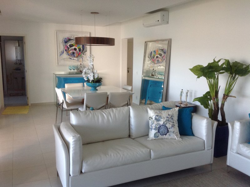 Apartamento à venda Lot. Joao Batista Juliao com 165m² e 4 quartos por R$ 1.150.000 - 218535115-sala-2.jpg