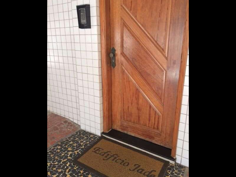 Apartamento à venda Ponta da Praia com 130m² e 3 quartos por R$ 390.000 - 1798781585-img-20180810-wa0115.jpg