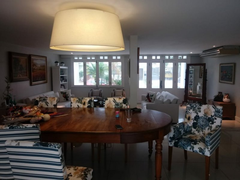 Casa de condomínio à venda Mangueirão com 550m² e 4 quartos por R$ 1.300.000 - 1316459649-4f5cf1d4-0568-40e7-8ac3-2ce92876c647.jpeg