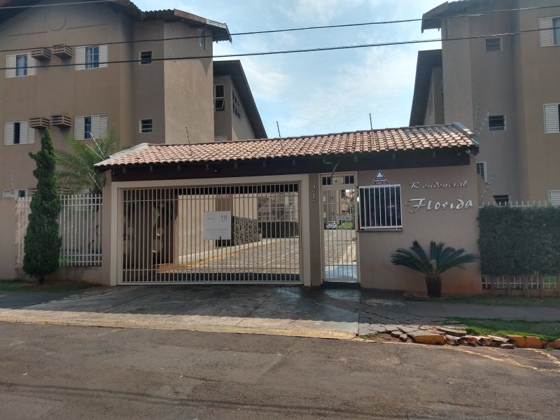 Apartamento à venda Vila Nossa Sra. das Gracas com 77m² e 3 quartos por R$ 250.000 - 1567036688-img-20190905-133259610-hdr.jpg