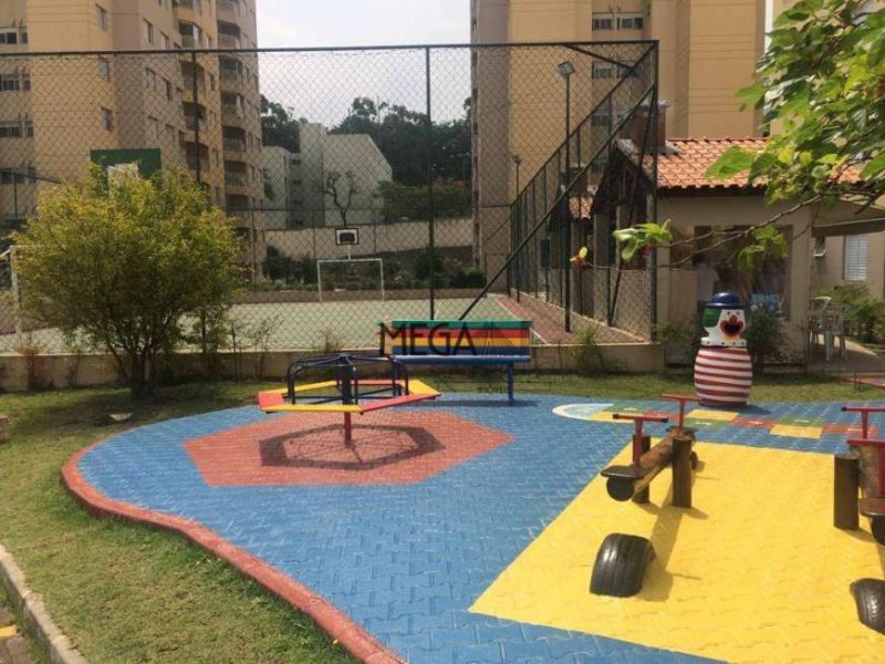 Apartamento à venda Jardim Maria Estela com 48m² e 2 quartos por R$ 290.000 - 722547184-playground.jpg