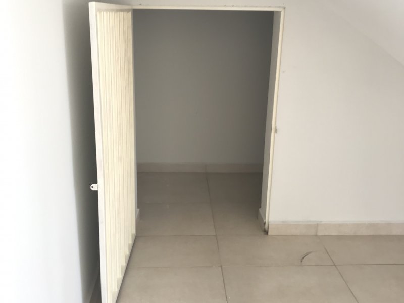 Casa de condomínio à venda Loteamento Dinorá Rosa com 142m² e 3 quartos por R$ 419.000 - 1082546416-a8ed93ba-b93a-46a9-b3fb-816bb85f4d30.jpeg