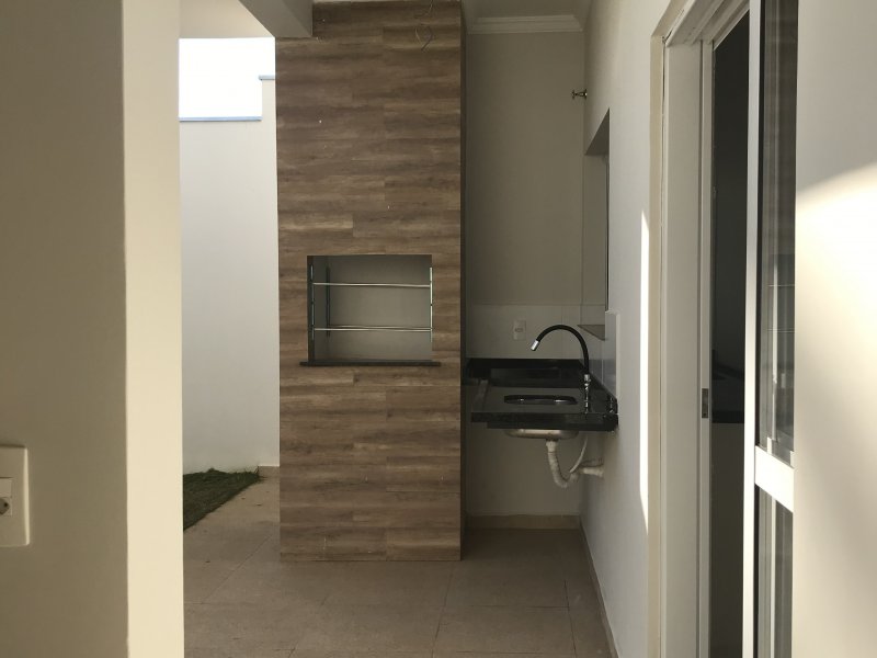 Casa de condomínio à venda Loteamento Dinorá Rosa com 142m² e 3 quartos por R$ 419.000 - 1236991462-8d2e2b99-3c2f-4c9c-895d-70d706ad8ea9.jpeg