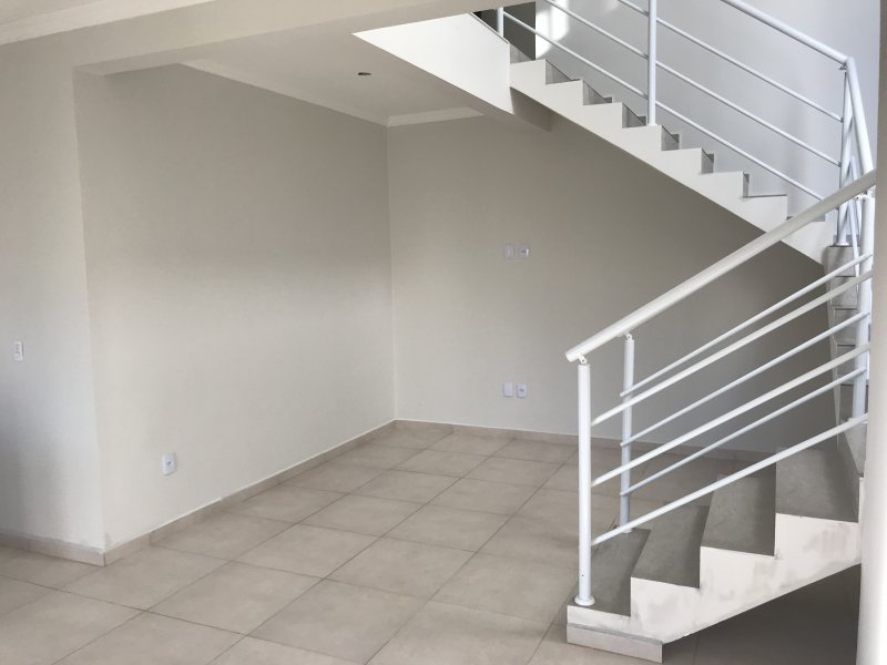 Casa de condomínio à venda Loteamento Dinorá Rosa com 142m² e 3 quartos por R$ 419.000 - 1563871488-5bdacff7-b2a0-4c93-9f8d-aab9b77c648d.jpeg